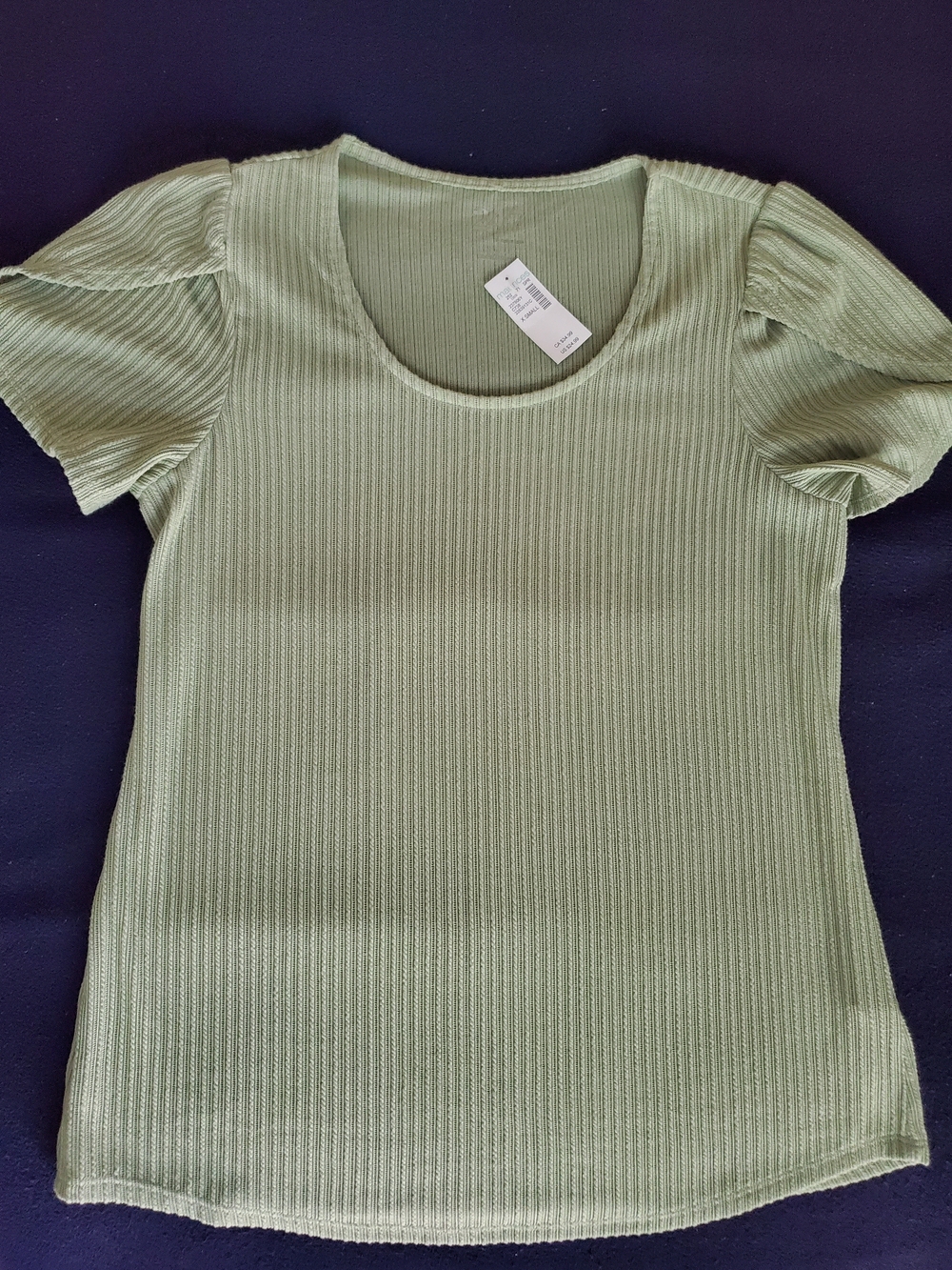 NWT Ribbed Scoop Neck Tulip Sleeve Top in Sage Green
